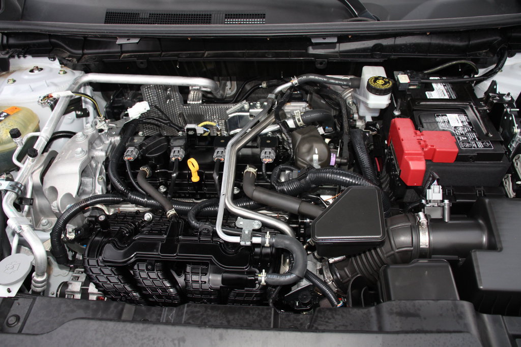 Used 2023 Mitsubishi Outlander Ralliart AWD/4WD image 29