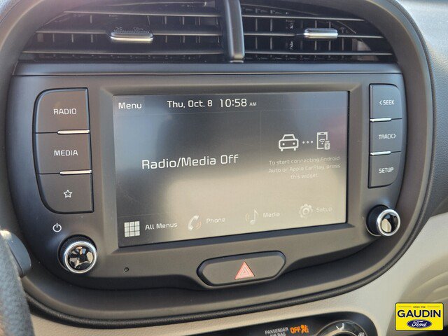 Used 2025 Kia Soul LX w/ LX Technology Package FWD image 21