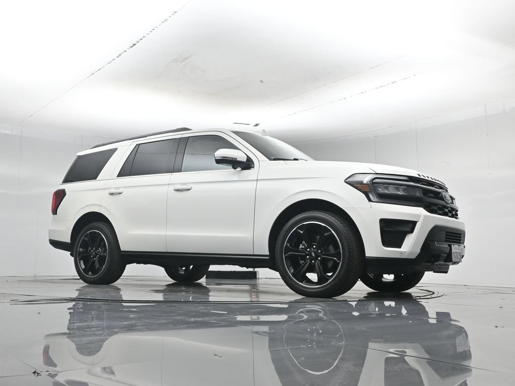 Certified 2023 Ford Expedition Limited AWD/4WD image 4