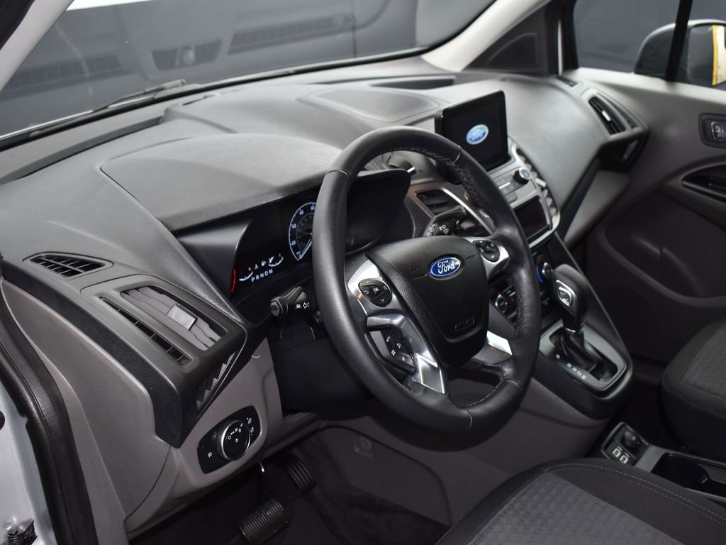 Certified 2021 Ford Transit Connect XLT image 8