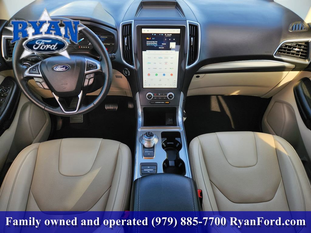 Certified 2022 Ford Edge Titanium w/ Equipment Group 301A AWD/4WD image 19