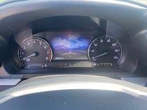 Certified 2024 Ford Explorer XLT w/ Equipment Group 202A AWD/4WD image 6