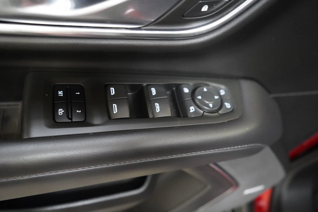 Used 2022 Chevrolet Tahoe LT w/ Luxury Package AWD/4WD image 29