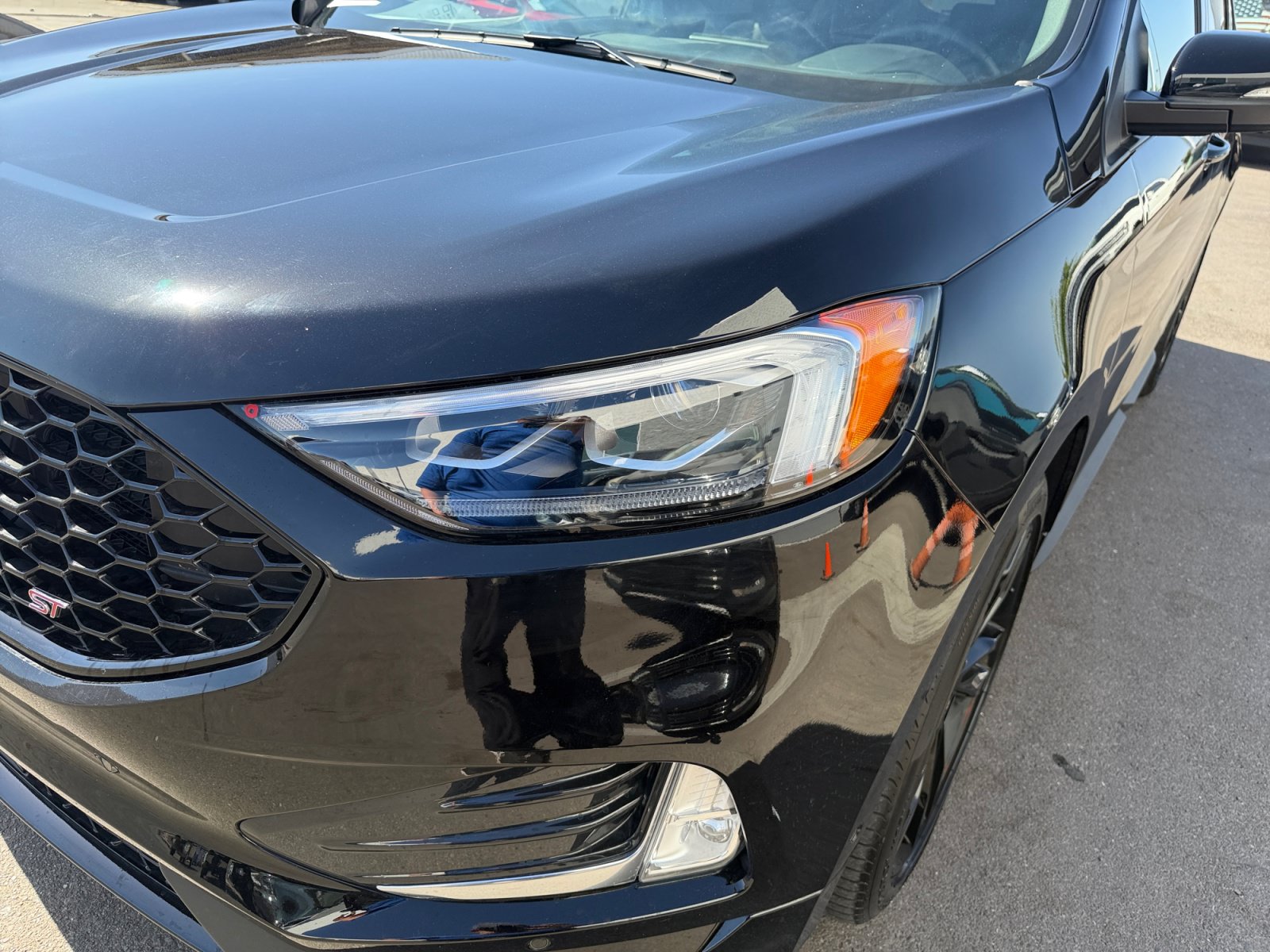 Certified 2024 Ford Edge ST w/ Equipment Group 401A AWD/4WD image 9