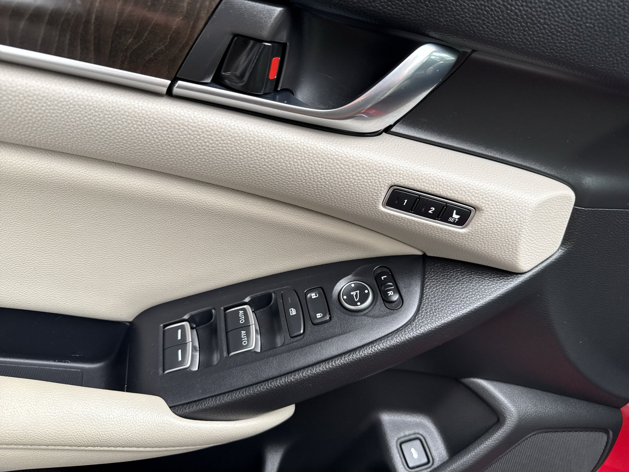 Used 2021 Honda Accord EX-L image 13