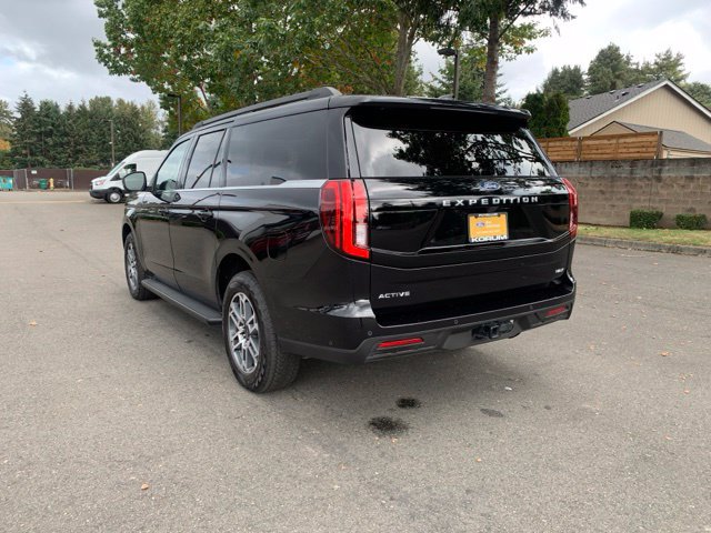 Certified 2025 Ford Expedition Max Active AWD/4WD image 3