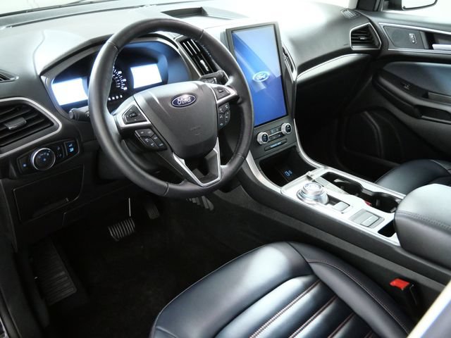 Certified 2024 Ford Edge SEL w/ Sport Appearance Package AWD/4WD image 4