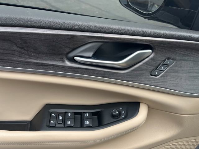 Used 2024 Jeep Grand Cherokee L Limited image 21