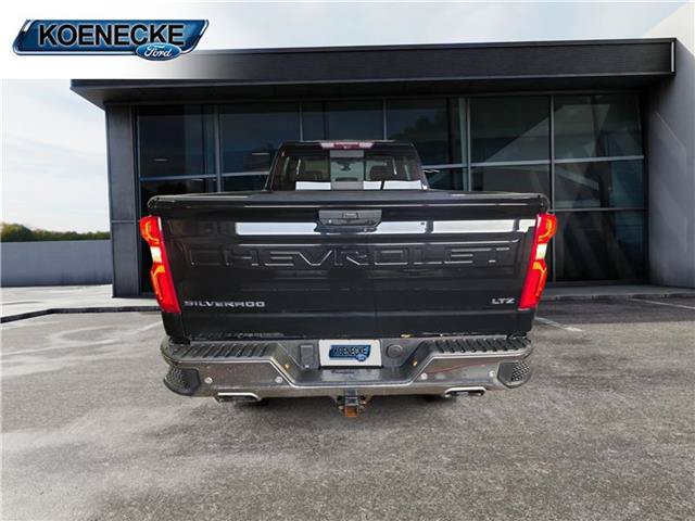 Used 2020 Chevrolet Silverado 1500 LTZ w/ LTZ Plus Package AWD/4WD image 4