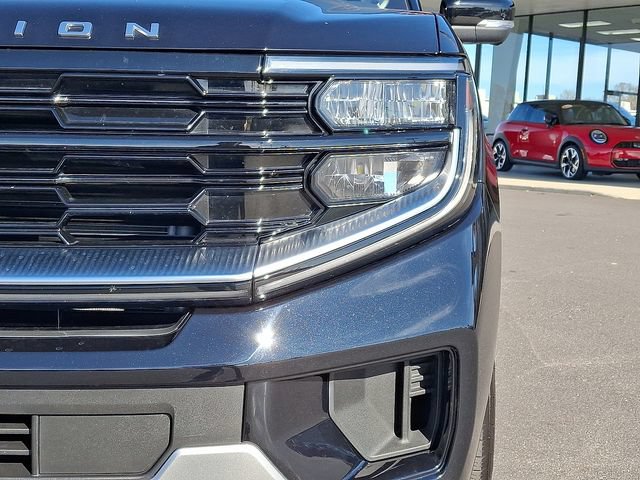 Certified 2025 Ford Expedition Max Platinum AWD/4WD image 9