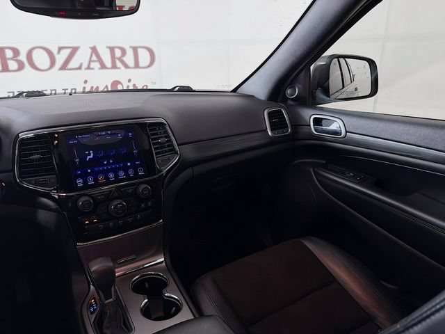 Used 2019 Jeep Grand Cherokee Altitude RWD image 28