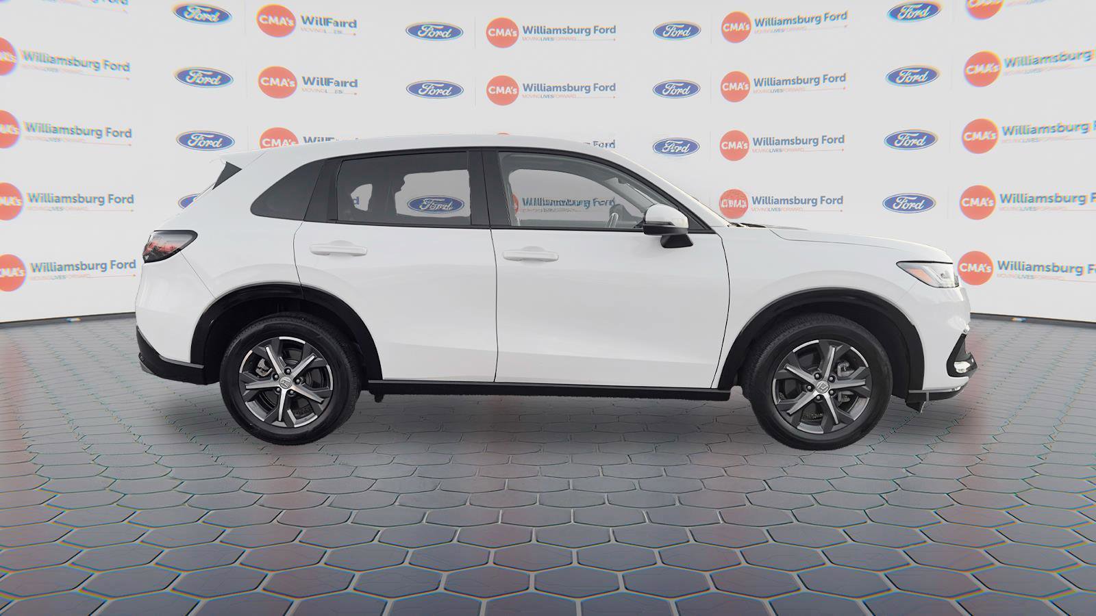 Used 2024 Honda HR-V EX-L image 3