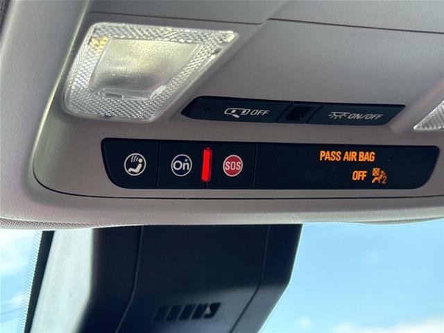 Used 2024 GMC Terrain SLE AWD/4WD image 32