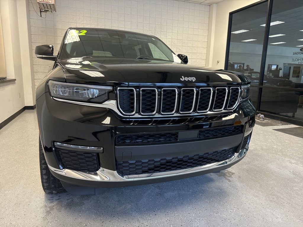 Used 2022 Jeep Grand Cherokee L Limited image 16