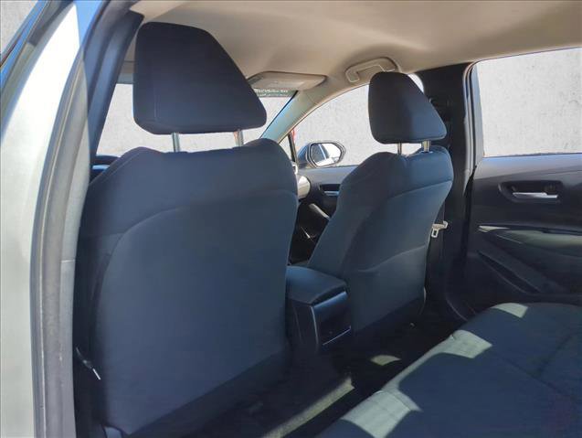Used 2021 Toyota Corolla LE FWD image 14