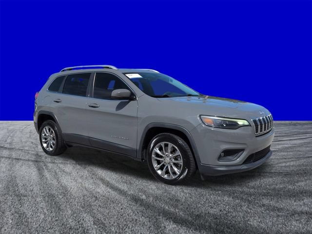 Used 2020 Jeep Cherokee Latitude Plus FWD image 2