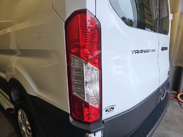 Certified 2025 Ford Transit 250 Low Roof w/ Exterior Upgrade Package RWD image 28