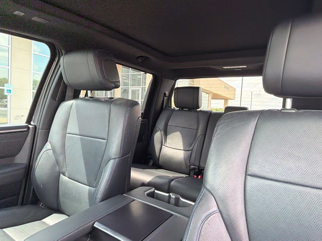 Used 2023 Toyota Tundra Platinum AWD/4WD image 13