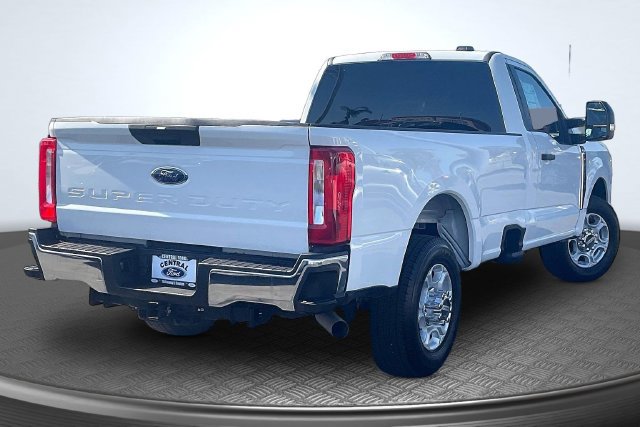 Certified 2026 Ford F350 XLT RWD image 12