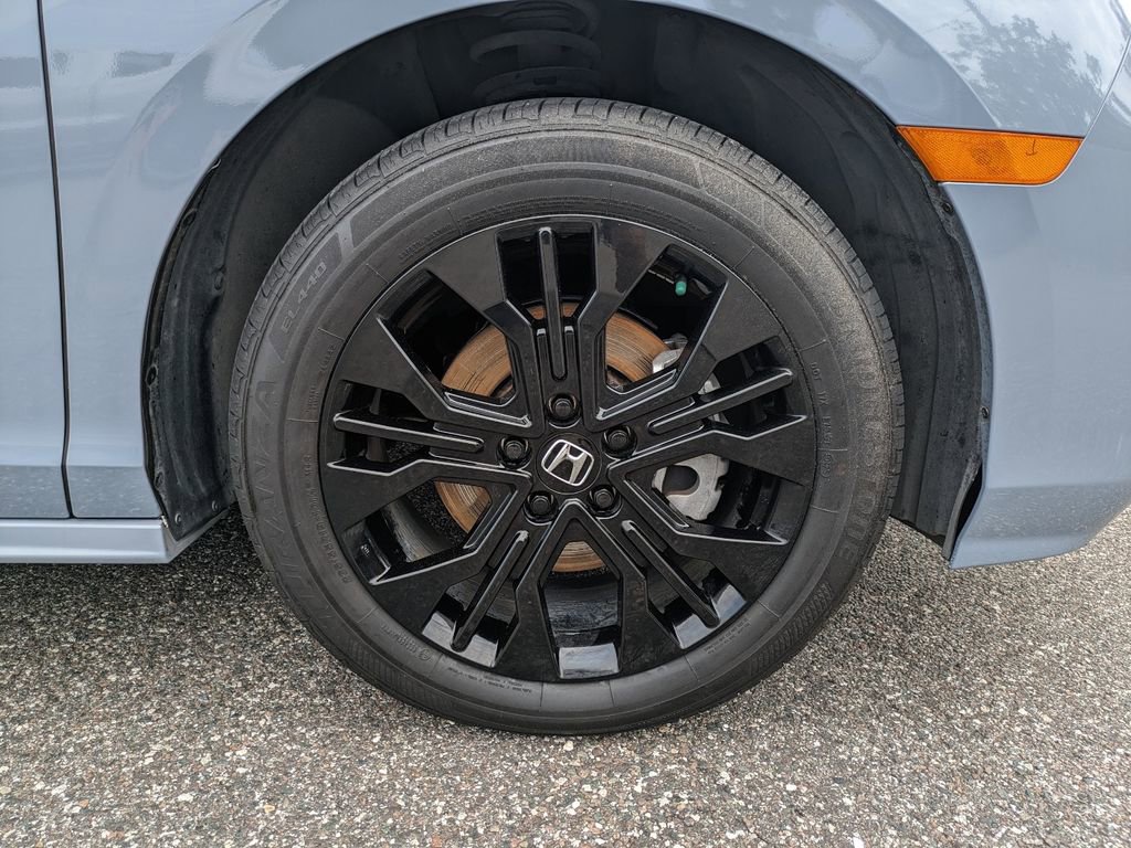 Used 2025 Honda Odyssey Sport-L image 11