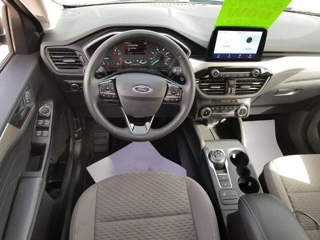 Certified 2022 Ford Escape SE w/ Cold Weather Package AWD/4WD image 16