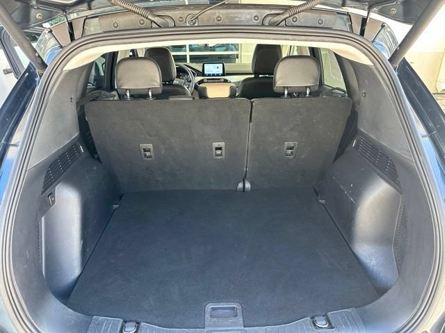 Certified 2022 Ford Escape SEL FWD image 16