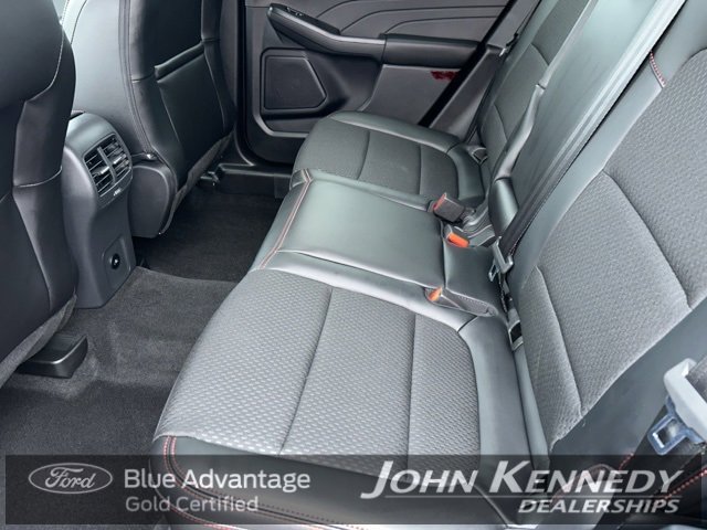 Certified 2025 Ford Escape ST-Line w/ Cold Weather Package image 31