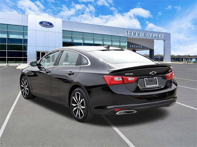 Used 2023 Chevrolet Malibu RS image 2