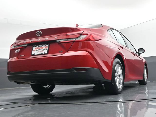 Used 2025 Toyota Camry LE FWD image 39