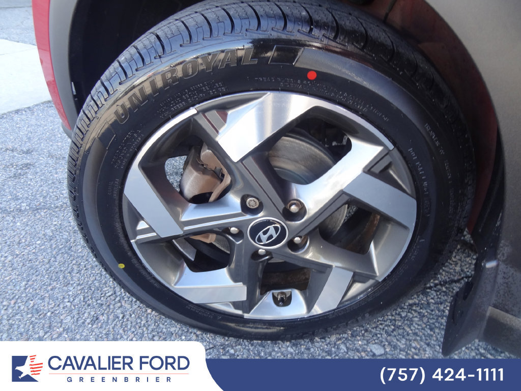 Used 2022 Hyundai Venue SEL FWD image 33