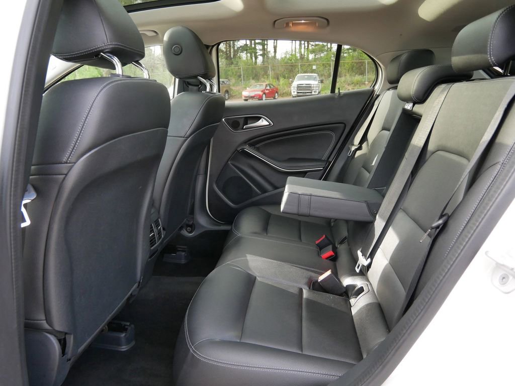 Used 2018 Mercedes-Benz GLA 250 4MATIC image 11