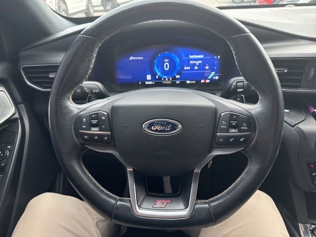 Certified 2020 Ford Explorer ST w/ ST Street Pack image 13