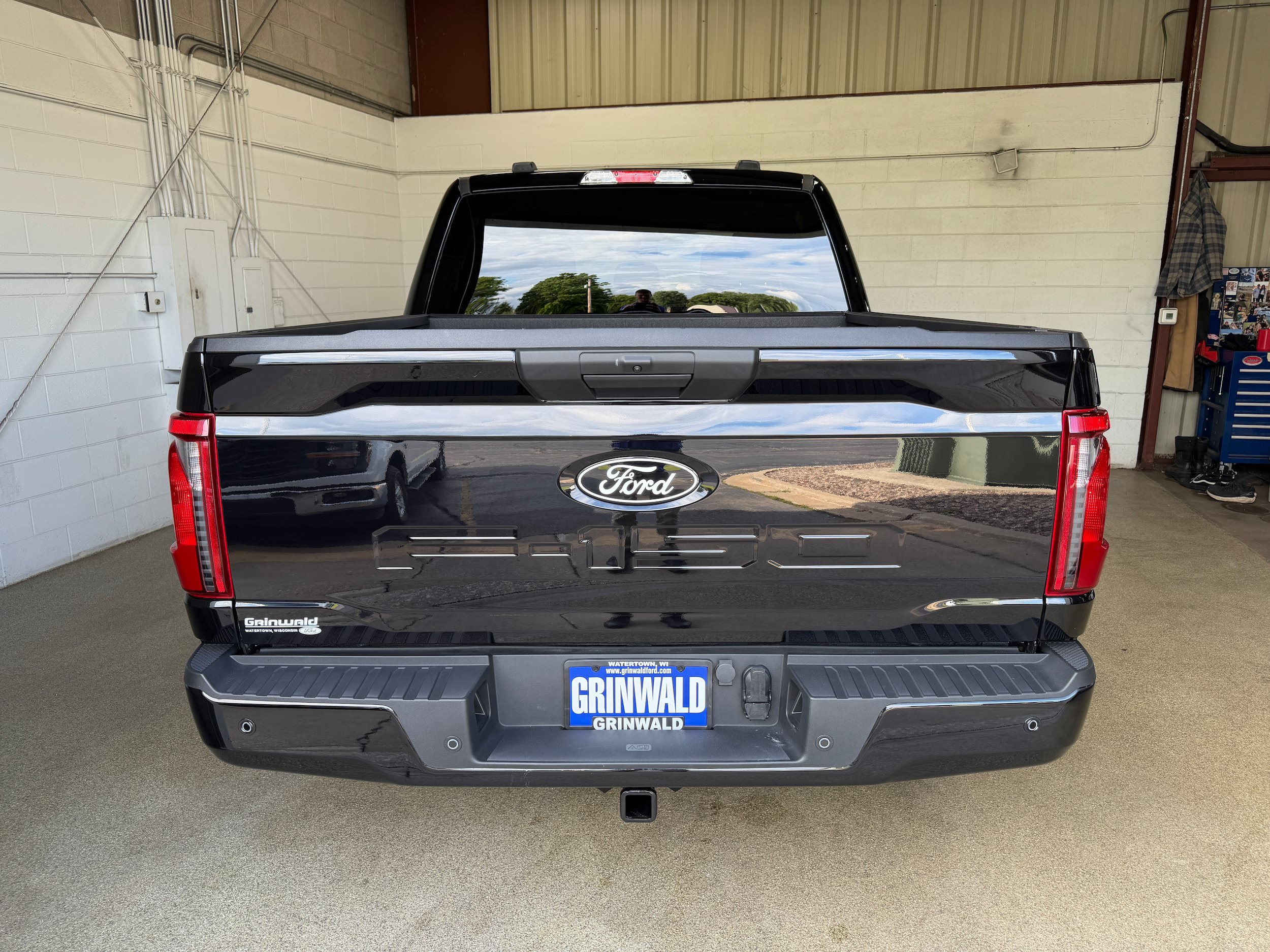 Certified 2025 Ford F150 STX w/ STX Black Appearance Package AWD/4WD image 27