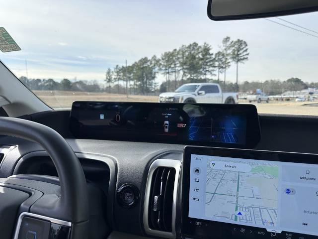 Certified 2025 Ford Expedition Active image 17