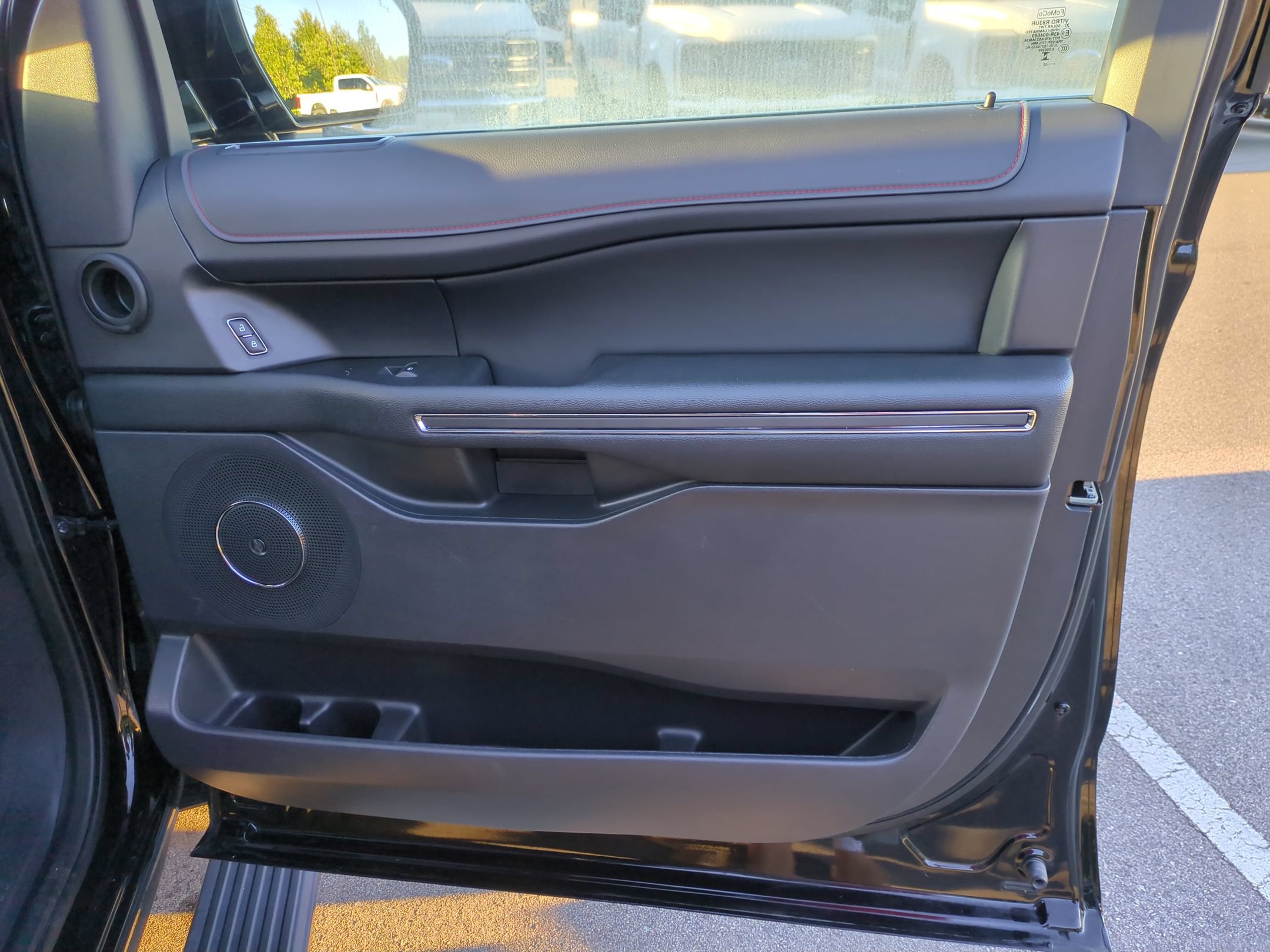 Certified 2023 Ford Expedition Limited AWD/4WD image 40