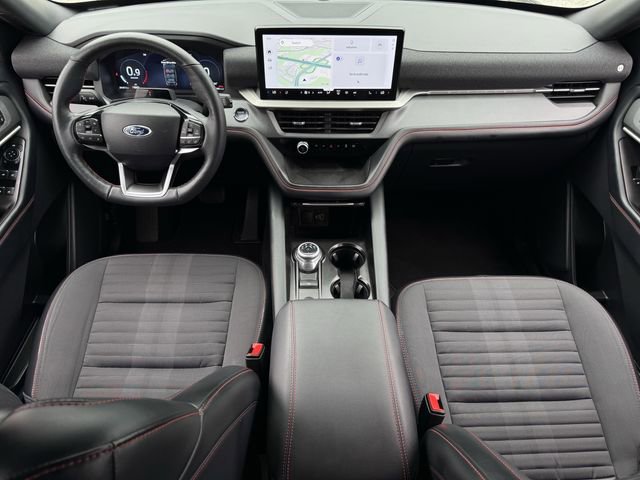 Certified 2025 Ford Explorer ST-Line image 10