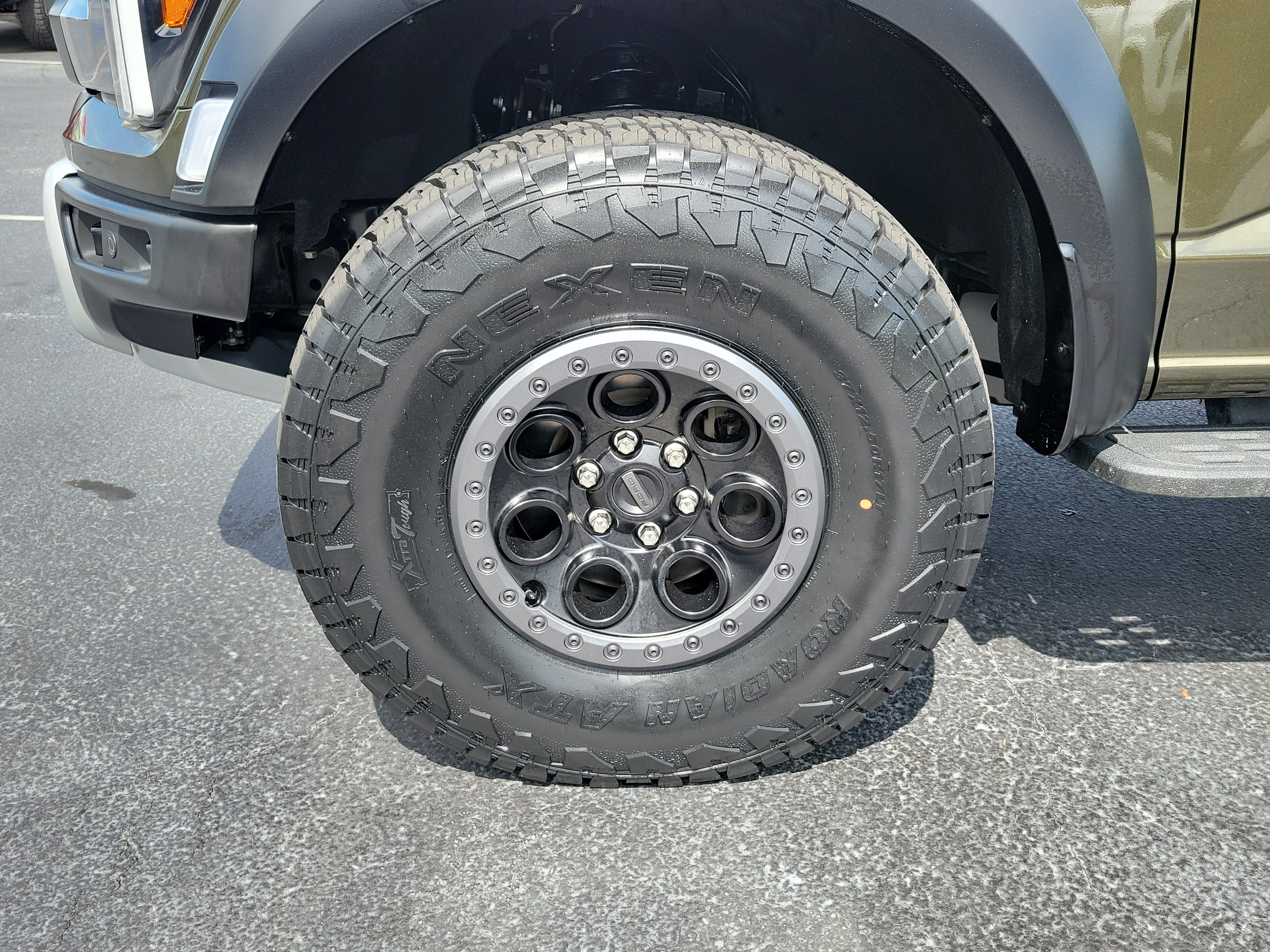 Certified 2024 Ford F150 Raptor AWD/4WD image 5
