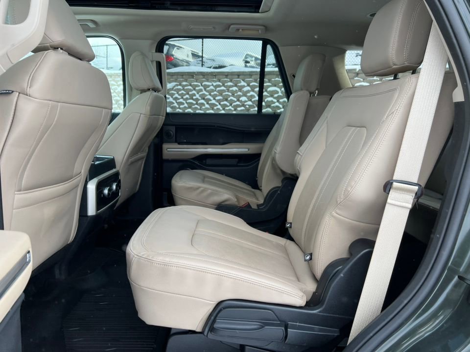 Certified 2022 Ford Expedition Limited image 11