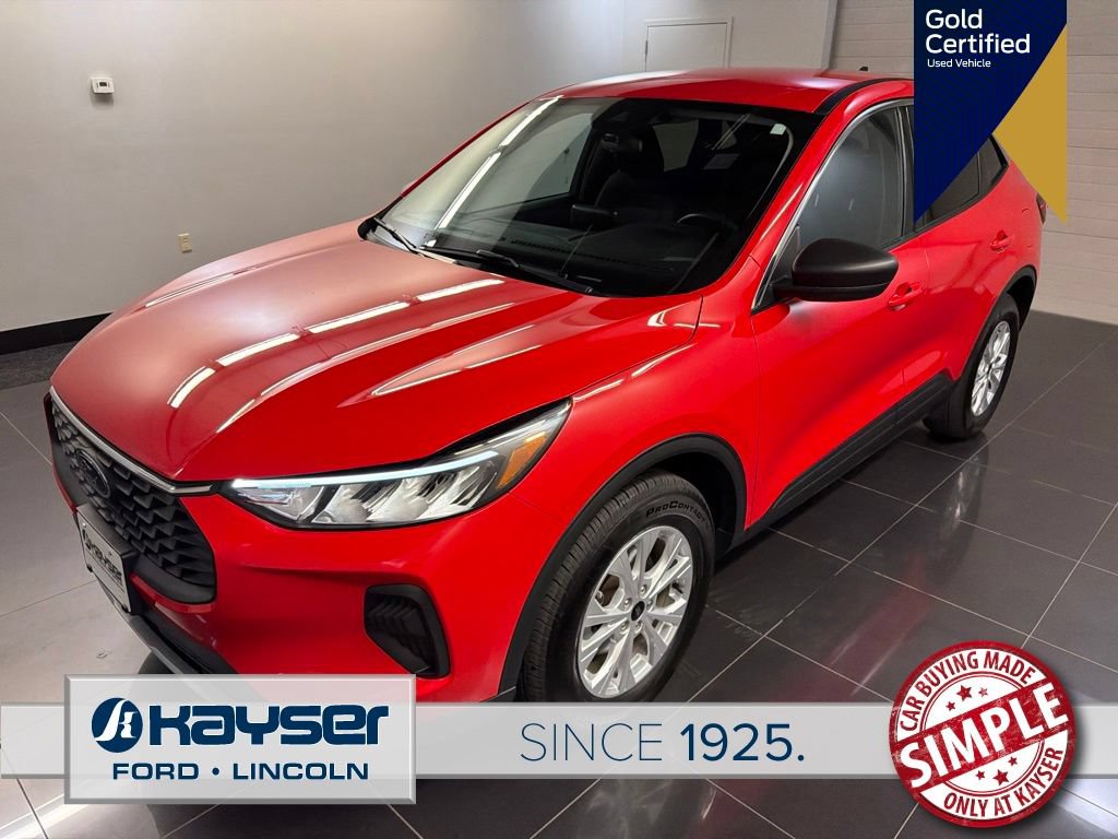 Certified 2024 Ford Escape Active AWD/4WD image 3