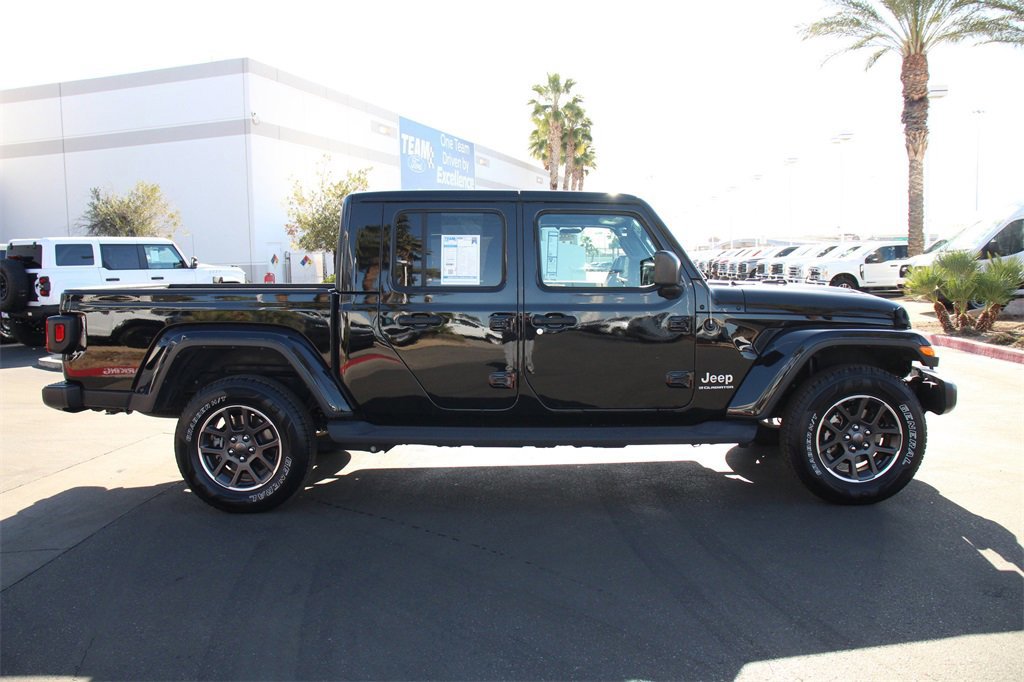 Used 2023 Jeep Gladiator Overland w/ Popular Equipment Package image 8