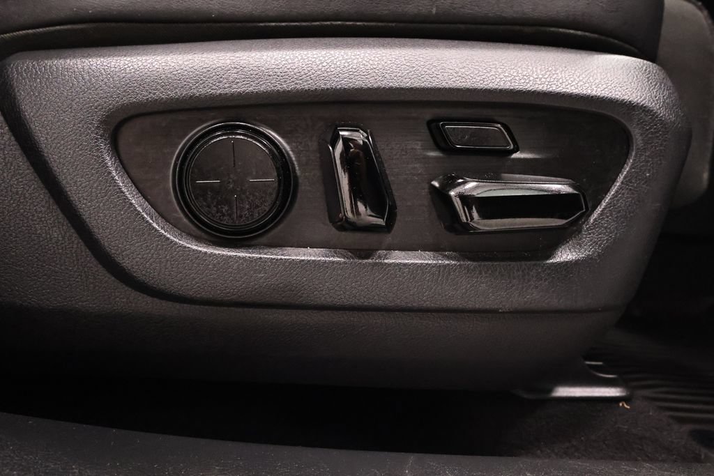 Used 2023 Lexus RX 350 AWD w/ Cold Area Package image 23