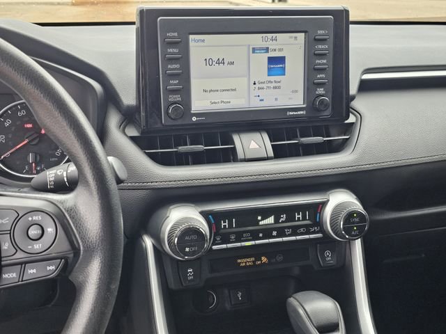 Used 2021 Toyota RAV4 XLE image 9