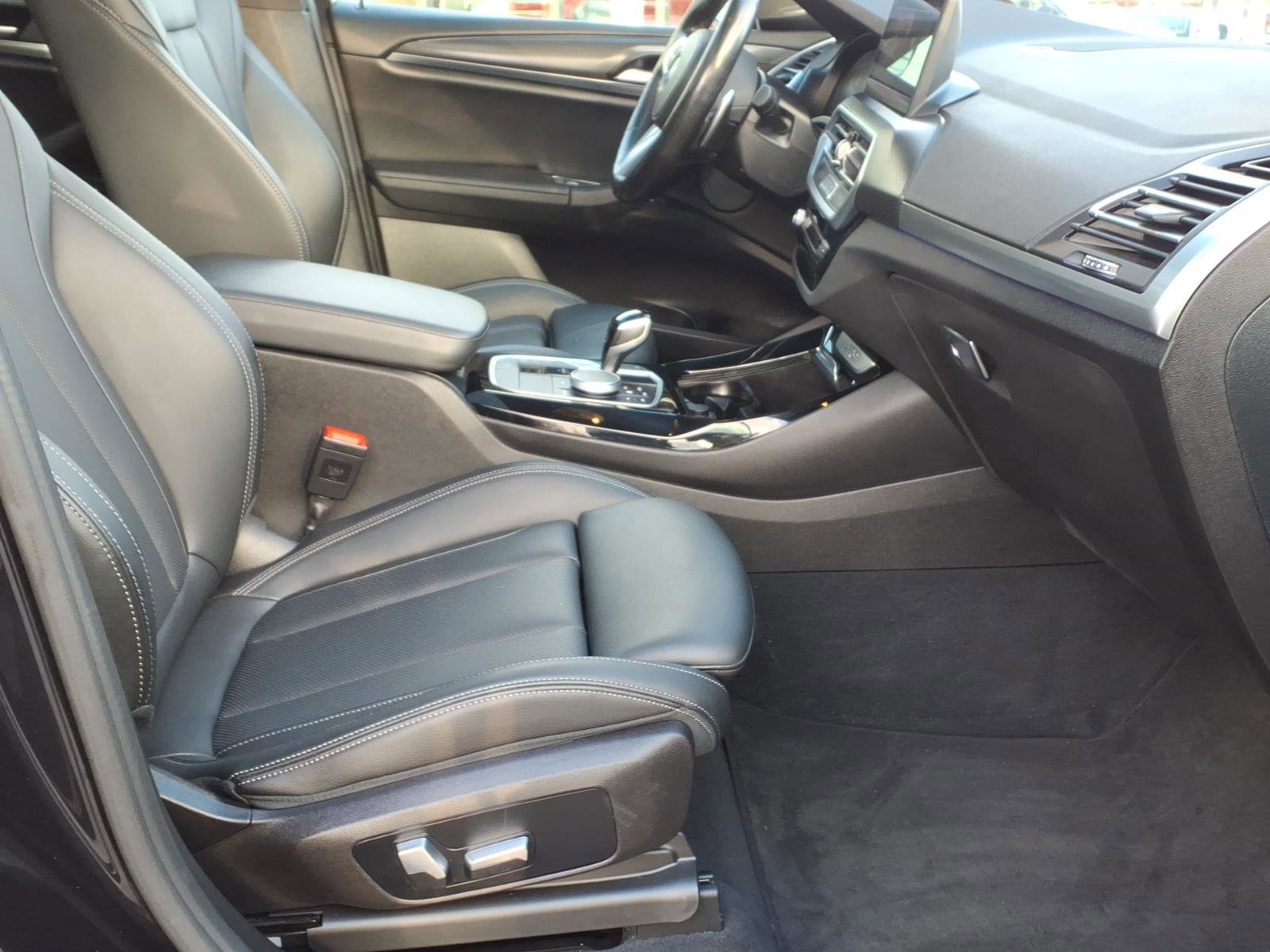 Used 2023 BMW X3 xDrive30i w/ M Sport Package image 11