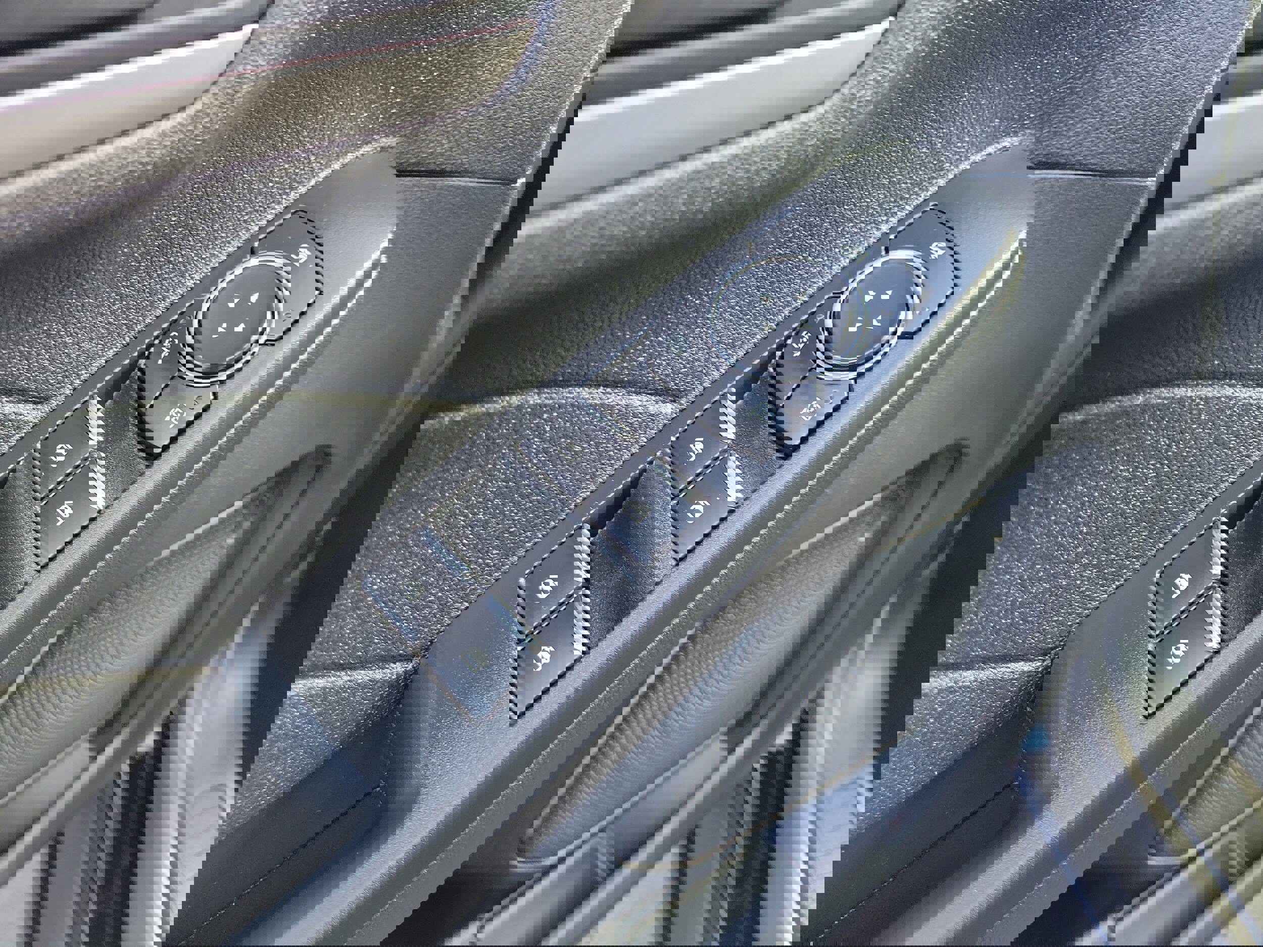 Certified 2022 Ford Escape SE w/ Convenience Package image 18