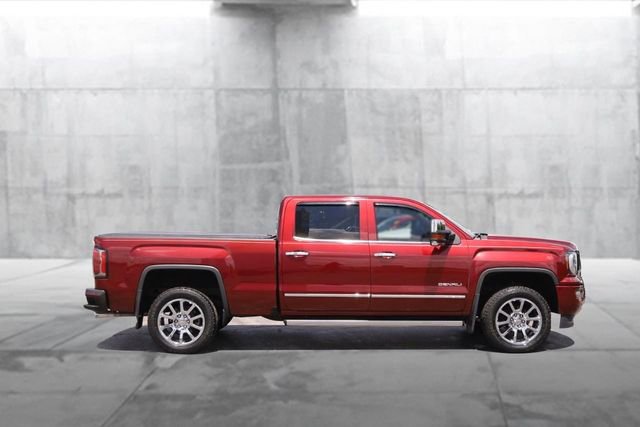 Used 2017 GMC Sierra 1500 Denali AWD/4WD image 5