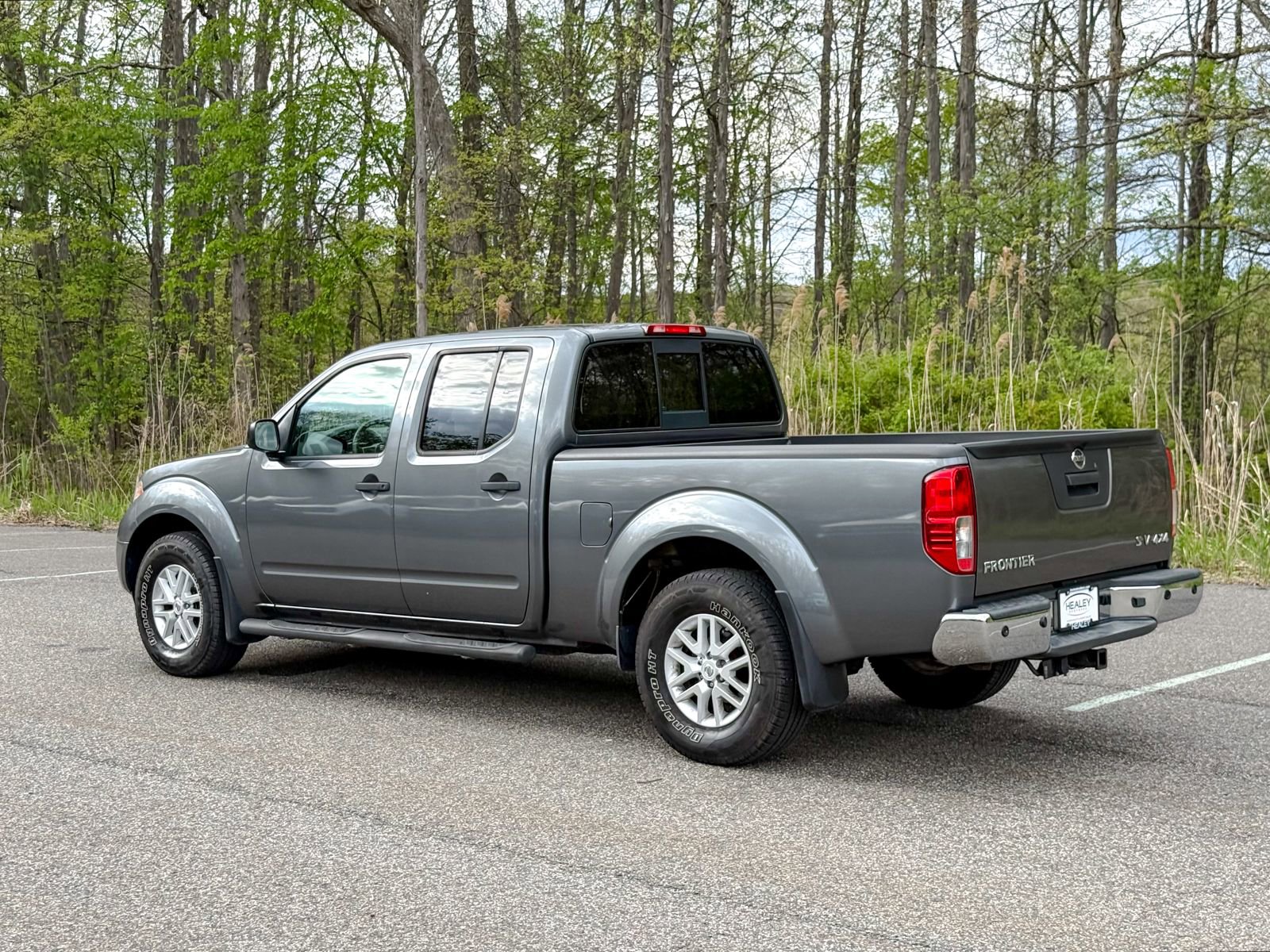Used 2018 Nissan Frontier SV w/ Value Truck Package AWD/4WD image 4