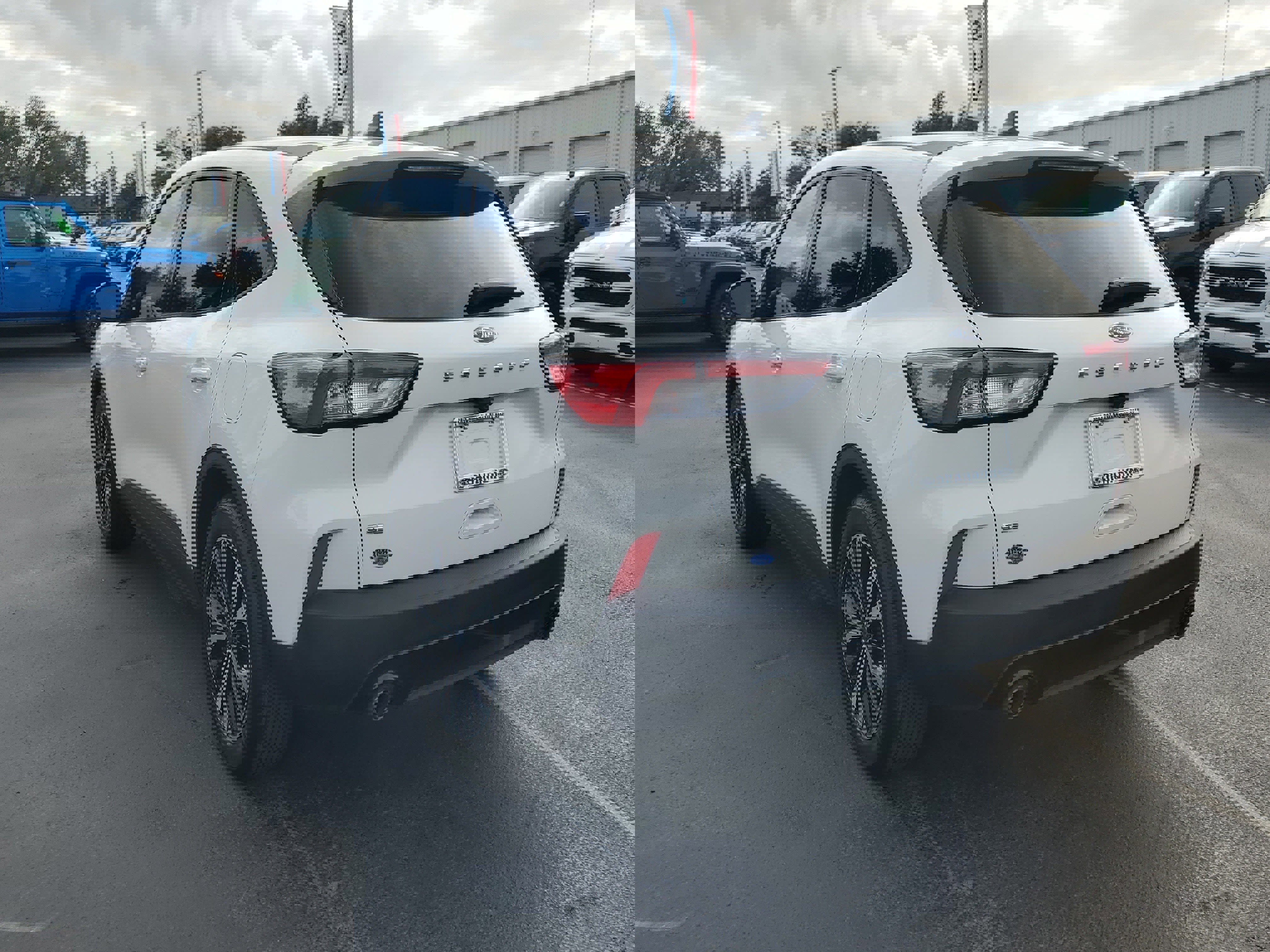 Certified 2021 Ford Escape SE w/ SE Sport Appearance Package image 7