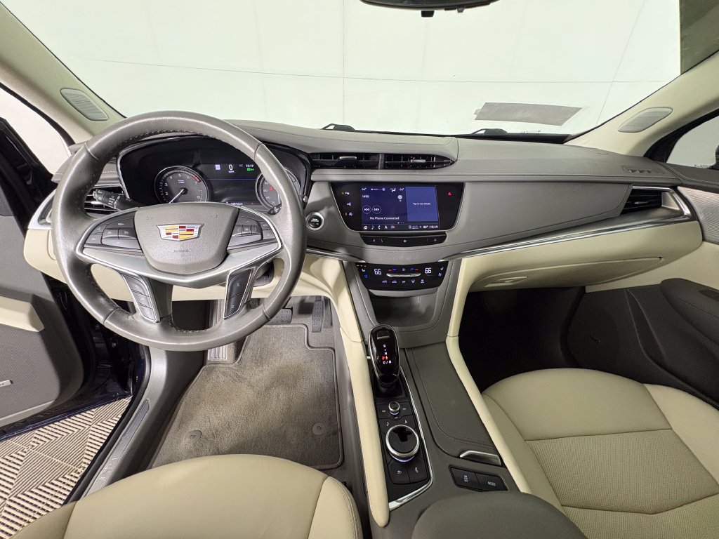 Used 2021 Cadillac XT5 Premium Luxury FWD image 7