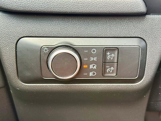 Certified 2025 Ford Escape Active AWD/4WD image 23