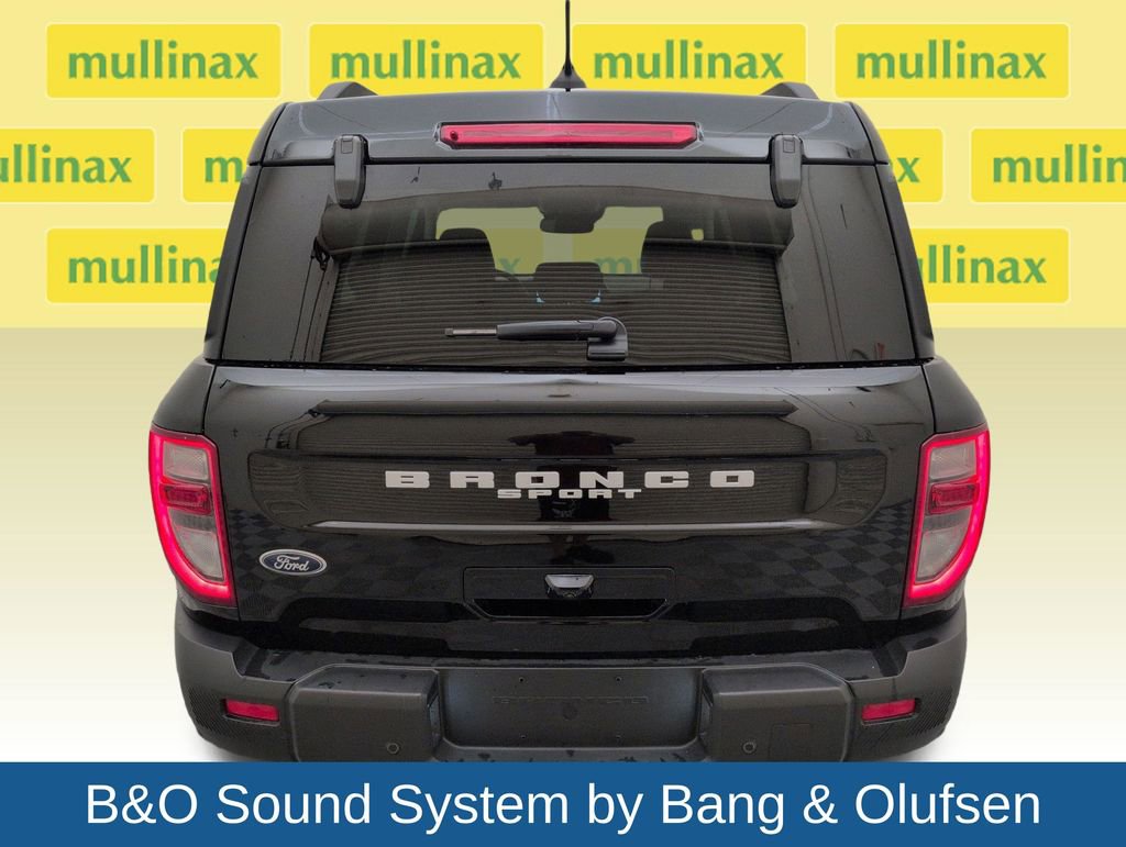 Certified 2025 Ford Bronco Sport Outer Banks w/ Outer Banks Tech Package+ AWD/4WD image 17